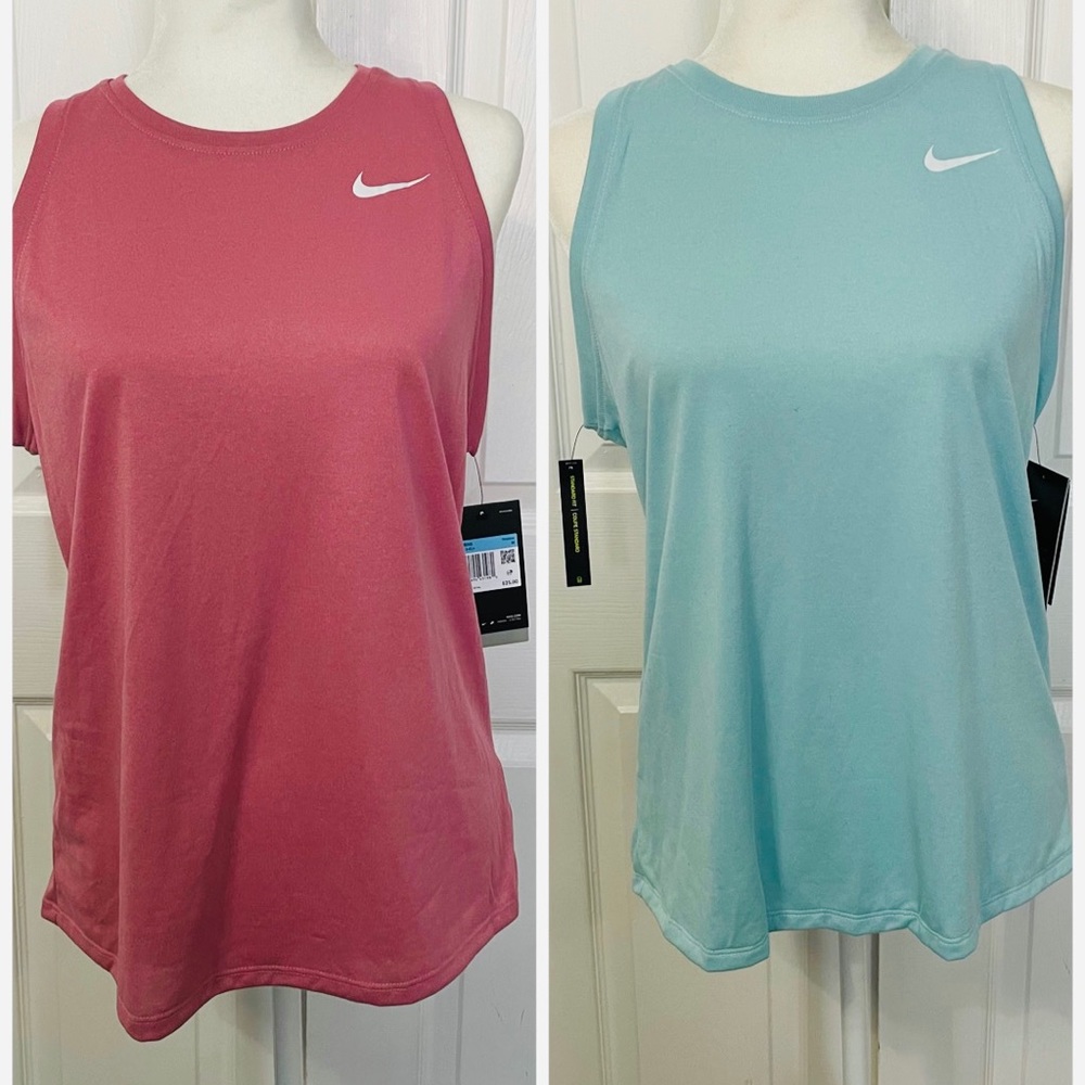 Bundle of 2 Nike Dri-fit tanks